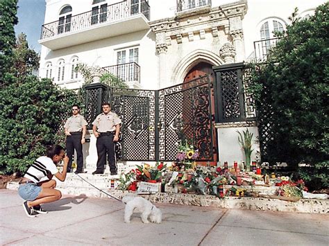 gianni versace ammalato|gianni versace murder.